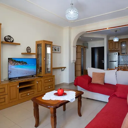 Deluxe Beachfront Vlorë